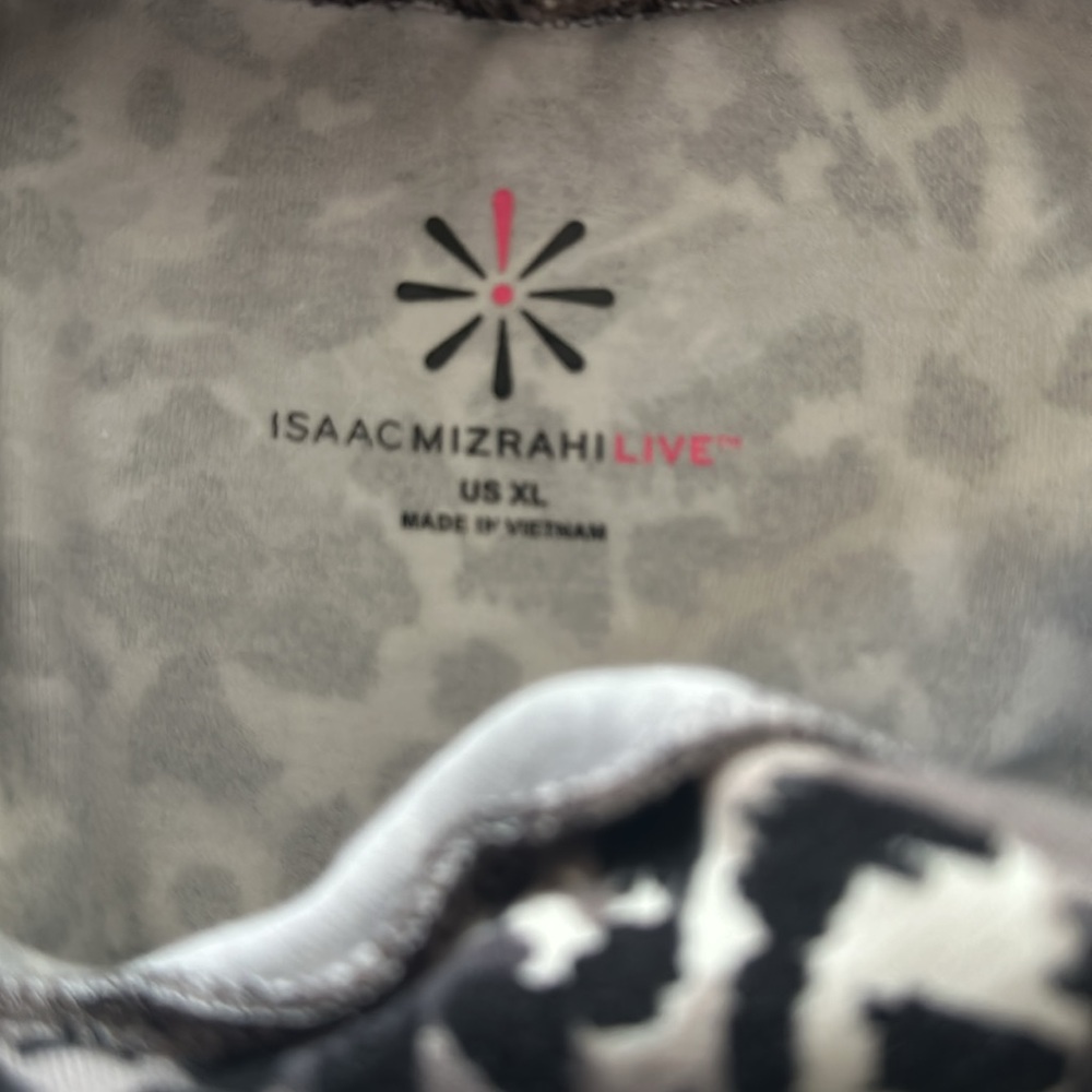 Isaac Mizrahi, black leopard bodysuit - Picture 2 of 2
